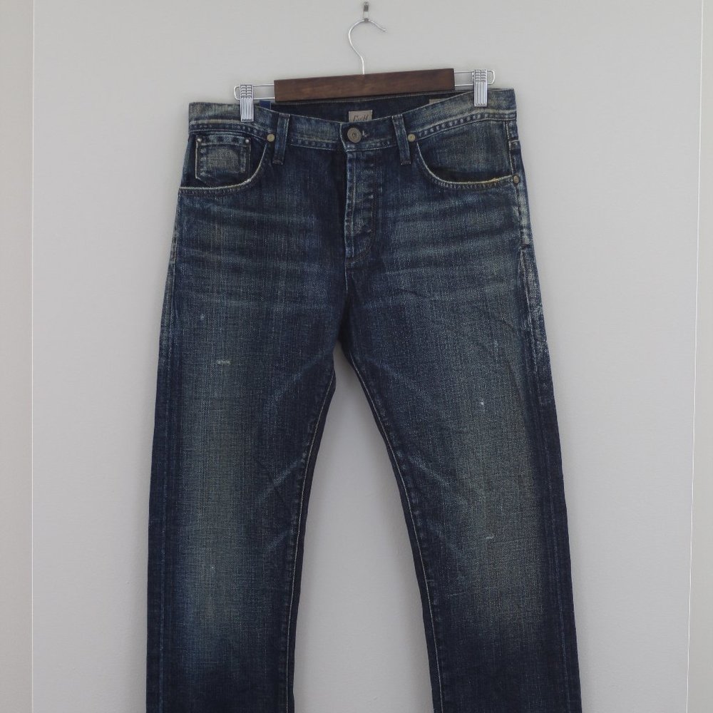Citizens of Humanity The "Sid" Straight Leg Fit 31-32